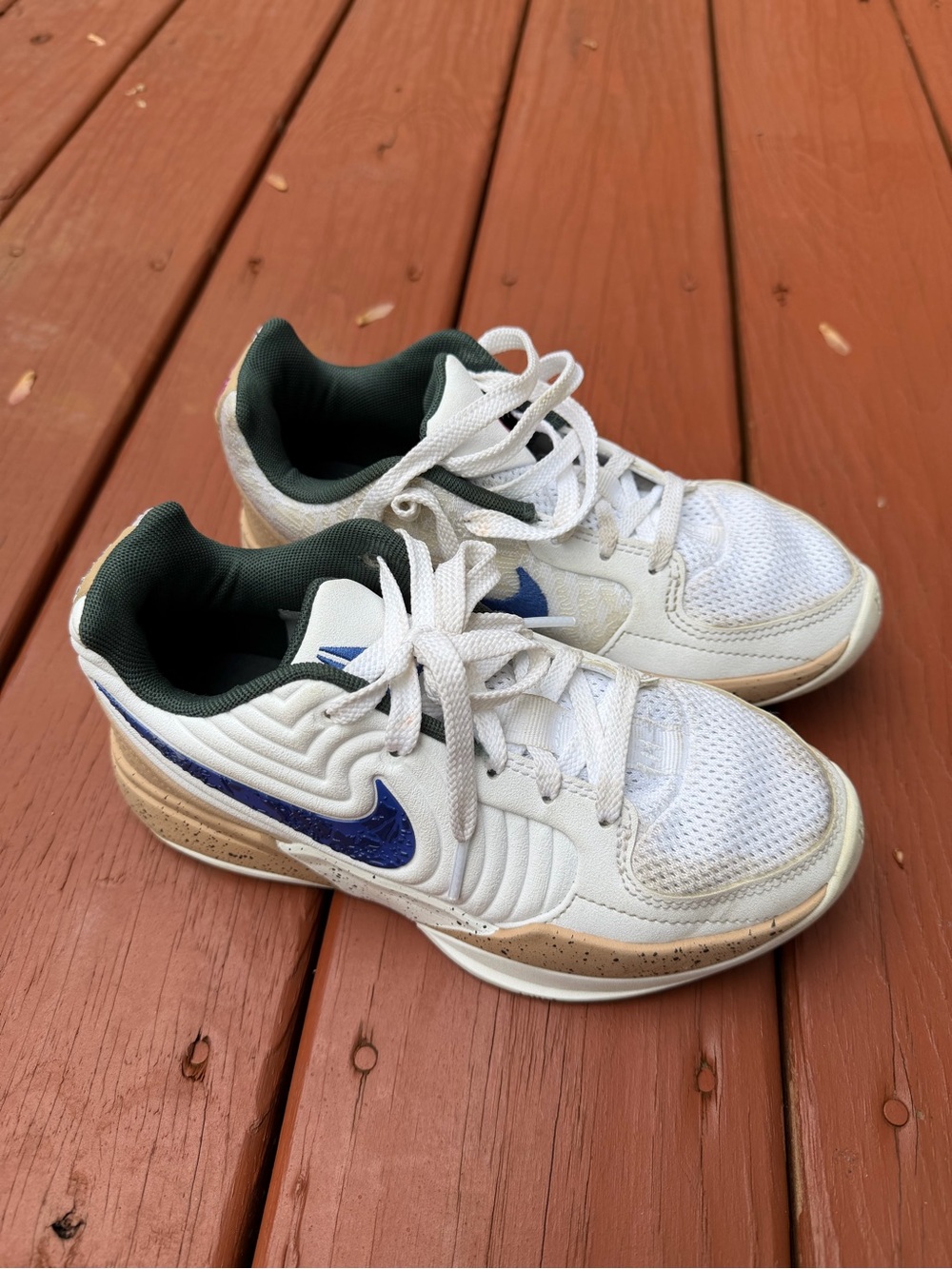 Nike White Mesh Sneakers with Blue Swoosh and Dark Green Lining